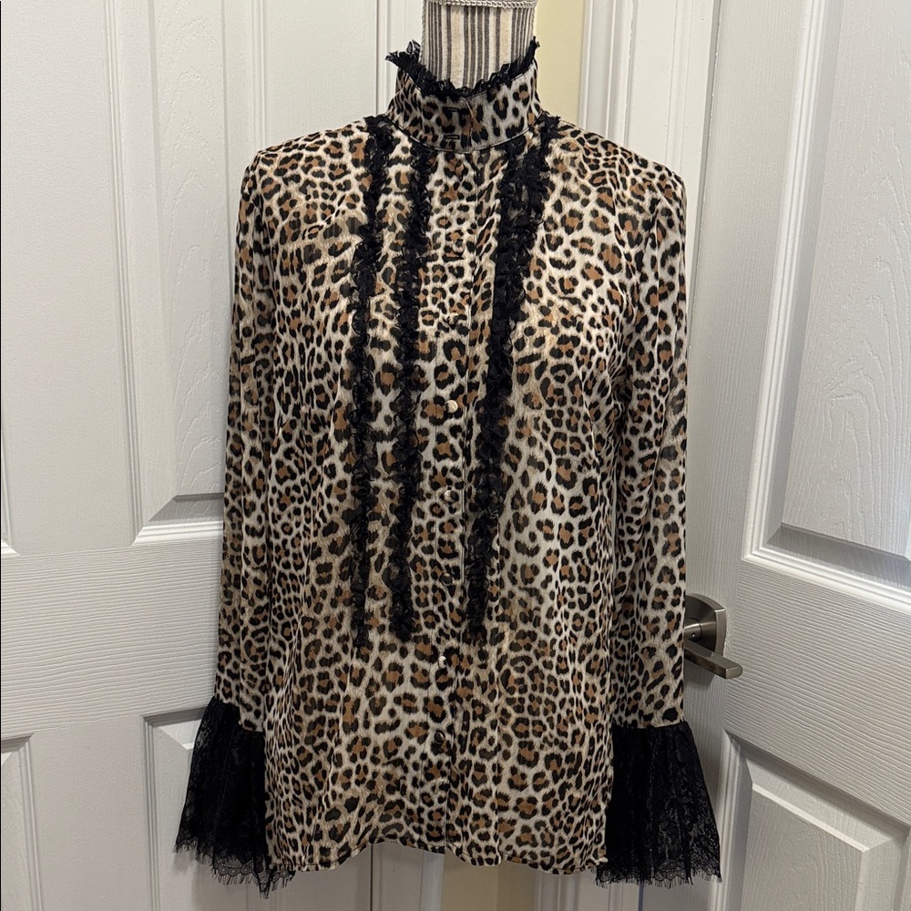 Leopard Print Lace Trim Women's Top Touch of Cyn Medium